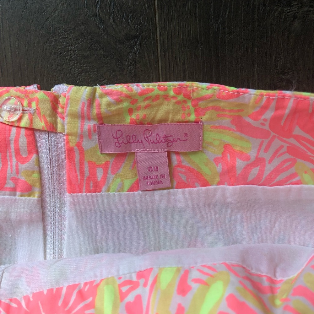 Lilly Pulitzer Skort - Picture 5 of 7